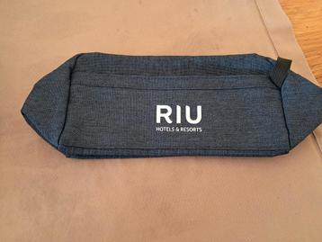 Riu Etui / Toilettasje - Nieuw beschikbaar voor biedingen