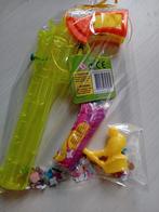 Traktatie 13x waterpistool,waterfluit+snoepje 1.30 st, Ophalen of Verzenden, Nieuw, Feestartikel, Verjaardag