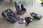 Maxicosi compleet Familyfix, Pebble en Pearl zwart isofix, Ophalen, Gebruikt, 9 t/m 18 kg, Isofix