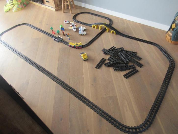Heel veel Playmobil treinrails trein rails overweg vliegtuig, Kinderen en Baby's, Speelgoed | Playmobil, Zo goed als nieuw, Ophalen of Verzenden