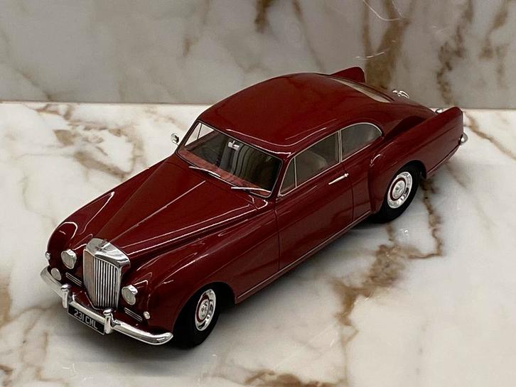 Bentley S1 Continental Fastback Coupe (1955), Hobby en Vrije tijd, Modelauto's | 1:18, Zo goed als nieuw, Auto, Overige merken