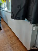 Radiatorombouw Sentimo. Wit van kleur., Ophalen, Gebruikt