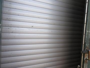 zwaar rolluik  beschikbaar voor biedingen