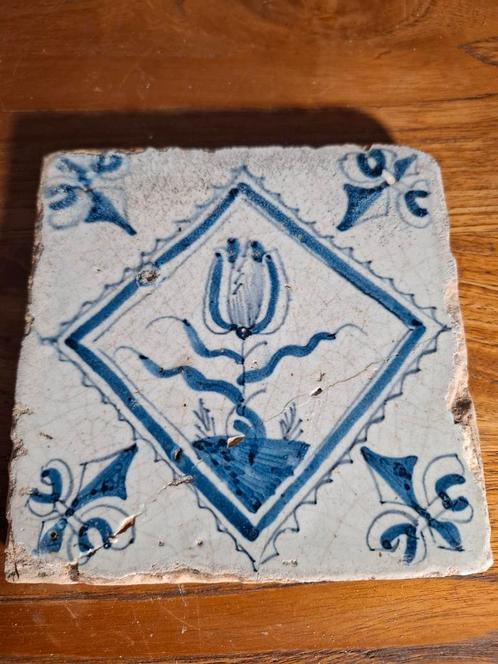 Tegel 17e eeuw., Antiek en Kunst, Antiek | Wandborden en Tegels, Ophalen of Verzenden