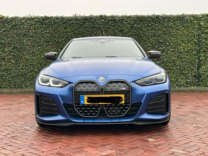 Matt blauw BMW i4 M50, Auto's, BMW, Particulier, i4, 360° camera, 4x4, ABS, Achteruitrijcamera, Adaptieve lichten, Adaptive Cruise Control