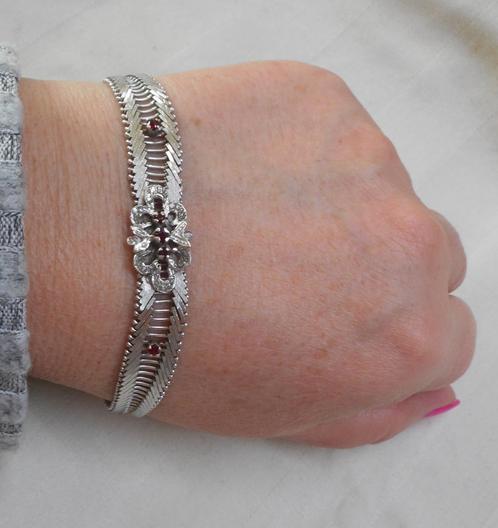 Zilveren armband met rode steentjes nr.617, Sieraden, Tassen en Uiterlijk, Antieke sieraden, Armband, Zilver, Verzenden