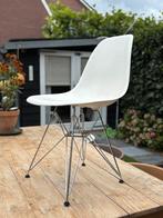 Vitra Eames DSR – wit – verchroomd onderstel, Ophalen, Kunststof, Gebruikt, Wit