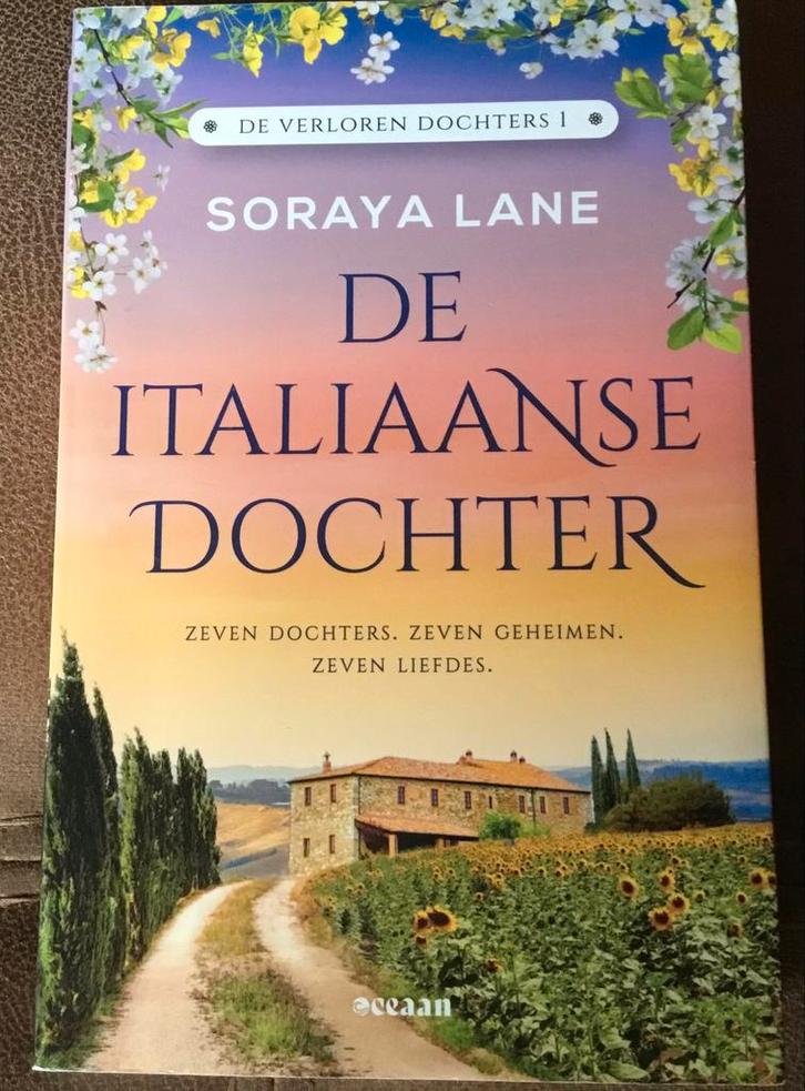 Soraya Lane - De Italiaanse Dochter., Boeken, Romans, Zo goed als nieuw, Ophalen of Verzenden