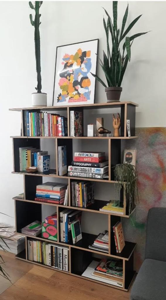 Tylko Bookshelf, Ophalen, Zo goed als nieuw