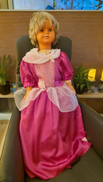  Luxe Prinsessenjurk met tule en glittertjes  beschikbaar voor biedingen