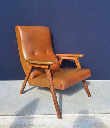 Retro vintage fauteuil, stoel met bruin skai kunstleer