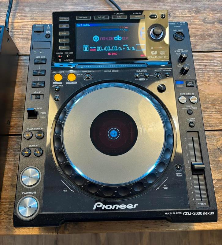 Pioneer CDJ 2000 NXS incl. gratis flightcase, Muziek en Instrumenten, Dj-sets en Draaitafels, Zo goed als nieuw, Pioneer, Ophalen