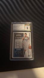 Luka doncic graded card CSG9, Verzamelen, Ophalen of Verzenden, Zo goed als nieuw, Buitenlandse clubs, Poster, Plaatje of Sticker