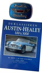 Vintage Austin-Healey speldje en boek Mike Lawrence, Ophalen, Zo goed als nieuw, Overige merken, Mike Lawrence