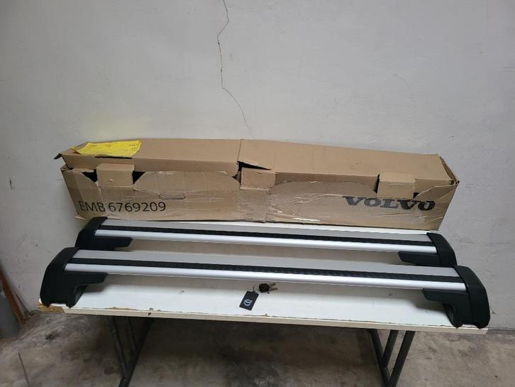 Originele Dakdragers volvo XC60 II 2018-2025, Auto diversen, Dakdragers, Gebruikt, Ophalen of Verzenden