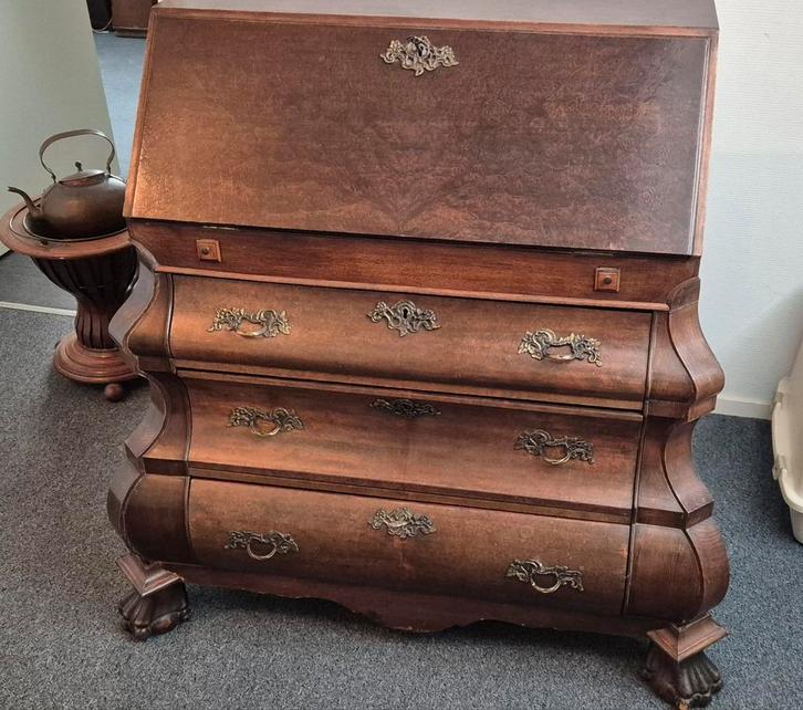 Antieke secretaire met uitklapbaar blad, Antiek en Kunst, Antiek | Meubels | Kasten, Ophalen of Verzenden