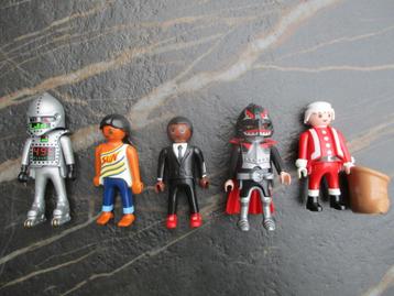 Playmobil set 5 poppetjes : robot kerstman bruine huidskleur beschikbaar voor biedingen