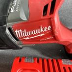 Milwaukee gereedschapset | 2 accu's | oplader | 391899, Ophalen of Verzenden, Gebruikt