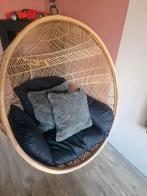 Prachtige hangstoel van HK living, Huis en Inrichting, Stoelen, Ophalen, Zo goed als nieuw, Riet of Rotan, Eén
