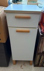 Badkamerkastje, Ophalen, (Half)hoge kast, Zo goed als nieuw, Minder dan 100 cm