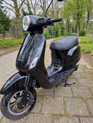 Bromscooter - AGM VX50 BTC Riva - Vespalook - 