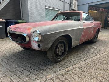 Volvo P1800E  rood coupe Bj1971 project EU auto beschikbaar voor biedingen