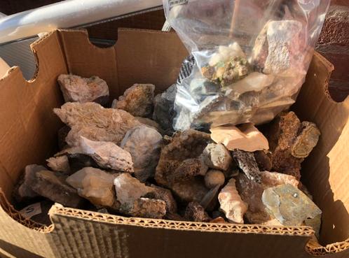 Verzameling Mineralen en Edelstenen 25 kilo!, Verzamelen, Mineralen en Fossielen, Mineraal, Ophalen