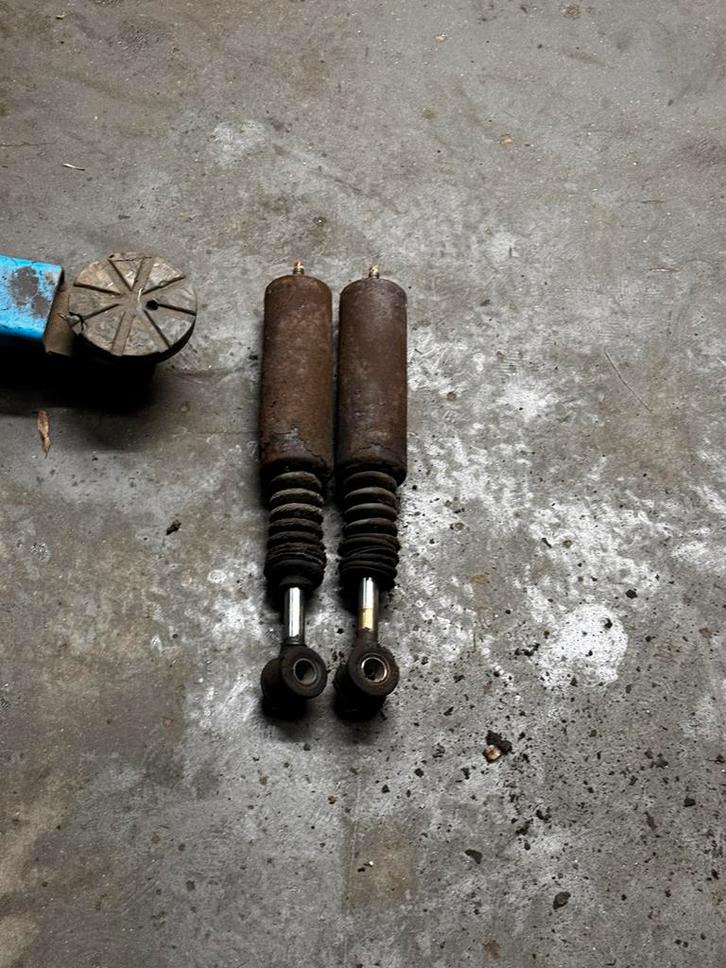 Set gebruikte nivomats volvo 850, Auto-onderdelen, Ophanging en Onderstel, Volvo, Ophalen of Verzenden