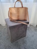 Prachtige, nieuwe tas merk Axel, chique. Beige/goud/wit, Ophalen of Verzenden, Nieuw, Beige