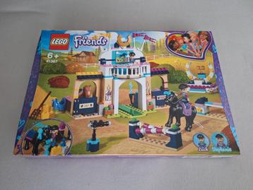 Lego 41367 Stephanie's Paaardenconcours NIEUW en ONGEOPEND beschikbaar voor biedingen