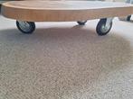 Salontafel massief hout op wielen, Ophalen, 50 tot 100 cm, 50 tot 100 cm, Zo goed als nieuw