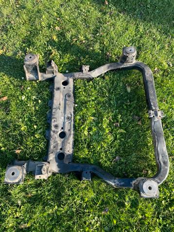 Volkswagen Transporter VW T5 subframe verbreed  7E0 499 029 beschikbaar voor biedingen