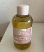 almond & calendula massage oil, Ophalen of Verzenden, Zo goed als nieuw, Gehele gezicht