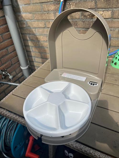 Petsafe automatische voerbak 5 maaltijden, Dieren en Toebehoren, Kattenvoerbakken en Drinkbakken, Zo goed als nieuw, Ophalen