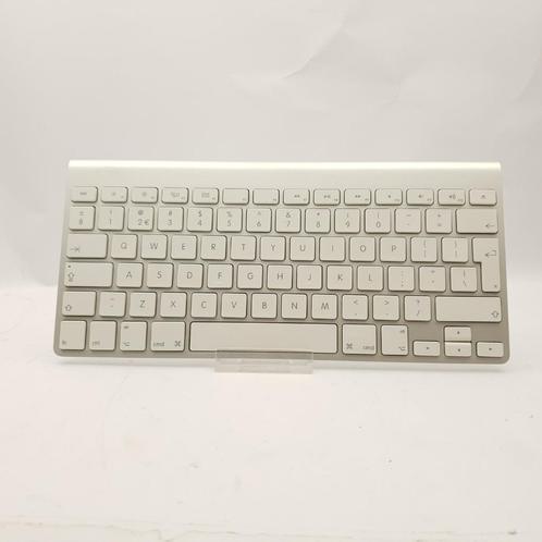 Apple Keyboard ||  Nu Voor maar € 39.99, Computers en Software, Toetsenborden, Gebruikt, Qwerty, Draadloos, Ophalen of Verzenden