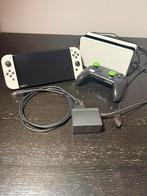 Nintendo Switch Oled - 512 GB - Pro Controller - Extra’s, Met 2 controllers, Zo goed als nieuw, Met harde schijf, Switch OLED