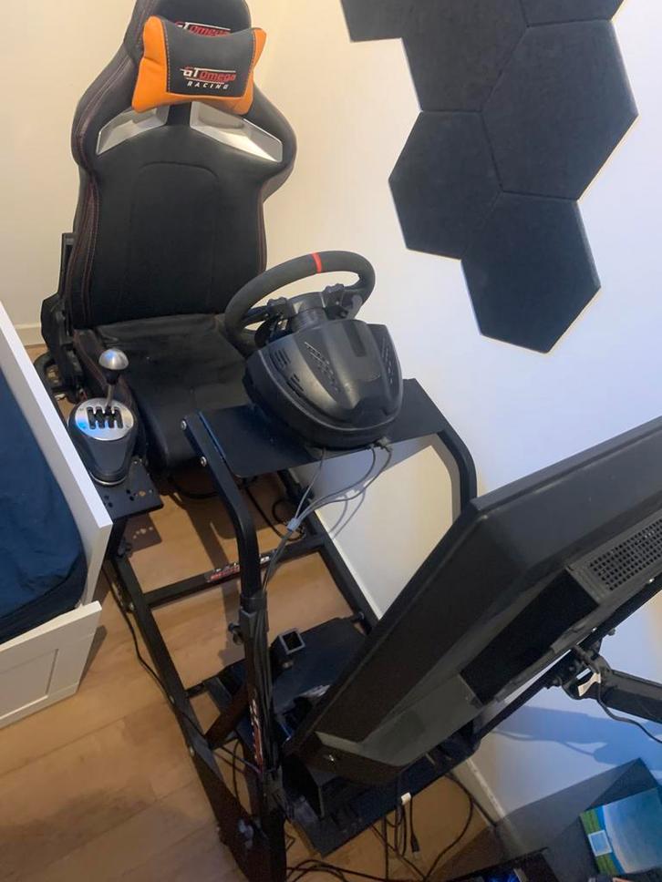 Racestuur werkt perfect, Spelcomputers en Games, Games | Sony PlayStation 4, Zo goed als nieuw, Racen en Vliegen, 1 speler, Vanaf 3 jaar