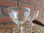 Vintage dessert/ijscoupe op voet., Ophalen of Verzenden
