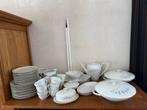 Compleet 68-delig TM Thun servies in zeer goede staat, Ophalen, Zo goed als nieuw, Porselein, Compleet servies