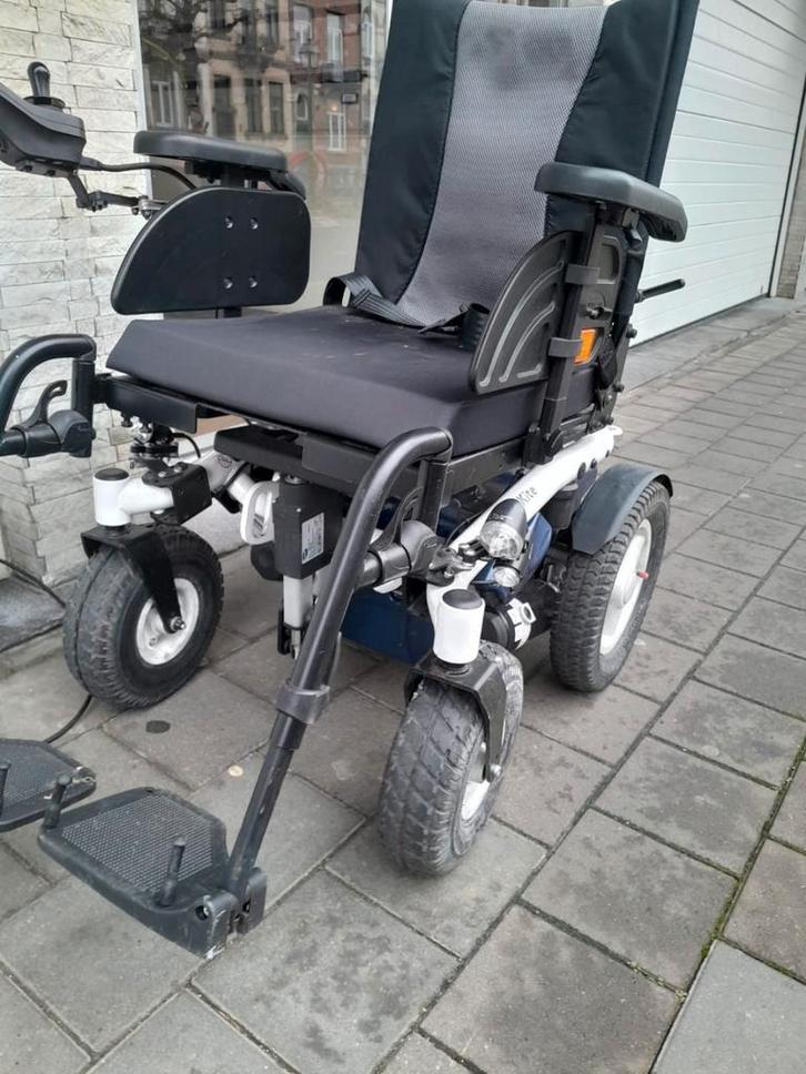 Elektrische rolstoel Invacare Kite scootmobiel opvowbare, Diversen, Rolstoelen, Elektrische rolstoel, Ophalen of Verzenden