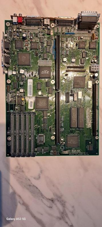 Origineel Commodore amiga 4000 mainboard beschikbaar voor biedingen