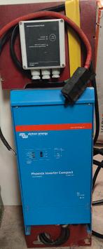Omvormer Victron Phoenix Inverter Compact 12/2000W, Ophalen, Zo goed als nieuw