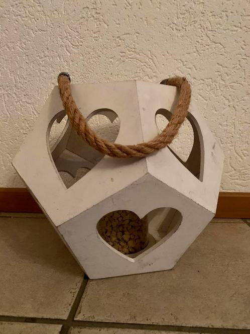 TE KOOP: leuke hartjesvaas van hout en glas, Huis en Inrichting, Woonaccessoires | Vazen, Gebruikt, Wit, Minder dan 50 cm, Overige materialen