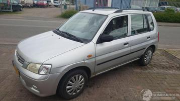 Mazda Demio 2003 1.5 16v B5 Zilver grijs onderdelen beschikbaar voor biedingen