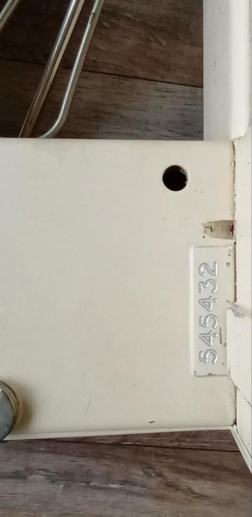 Bernina 125 Naaimachine - Klassieker!, Hobby en Vrije tijd, Naaimachines en Toebehoren, Gebruikt, Naaimachine, Bernina, Ophalen