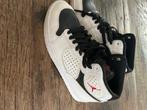 Nike Jordan Access maat 40, Nike Jordan, Wit, Ophalen of Verzenden, Sneakers of Gympen