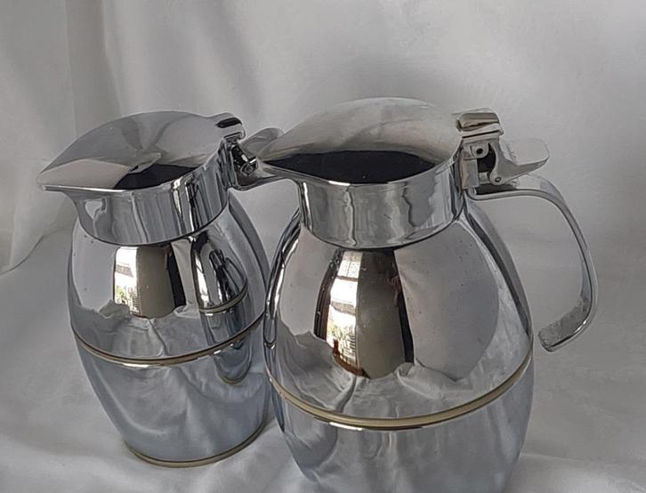2x vintage verzilverde thermoskannen 0.5 en 0.75 setprijs, Huis en Inrichting, Keuken | Keukenbenodigdheden, Gebruikt, Ophalen of Verzenden