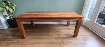 Teakhouten Eetkamertafel beschikbaar voor biedingen