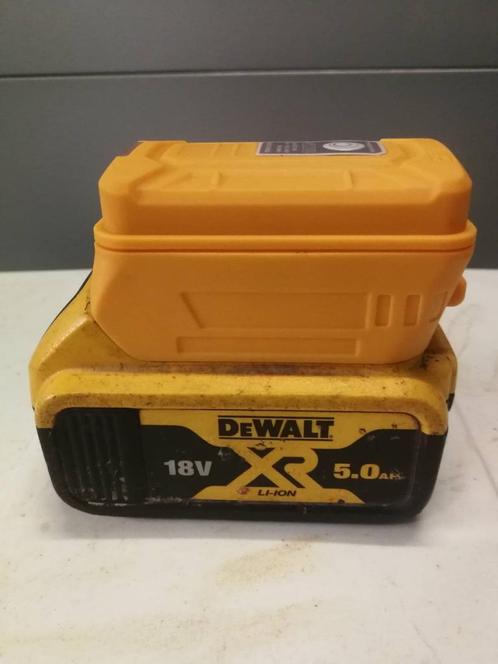Lampadapter Dewalt 18V  met twee USB-poorte, Doe-het-zelf en Verbouw, Overige Doe-het-zelf en Verbouw, Nieuw, Ophalen of Verzenden