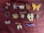 Vintage kleine broches, Sieraden, Tassen en Uiterlijk, Broches, Ophalen of Verzenden, Gebruikt, Overige kleuren, Overige materialen